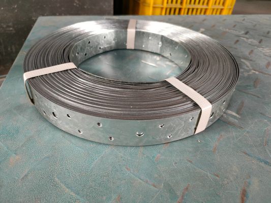 Geperst metalen bandrol ¥ gegalvaniseerde beugel- en omlijstingen